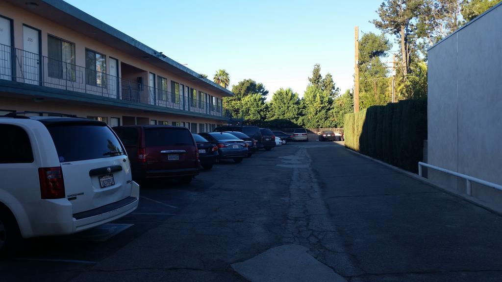 Kona Inn Motel אנהיים מראה חיצוני תמונה