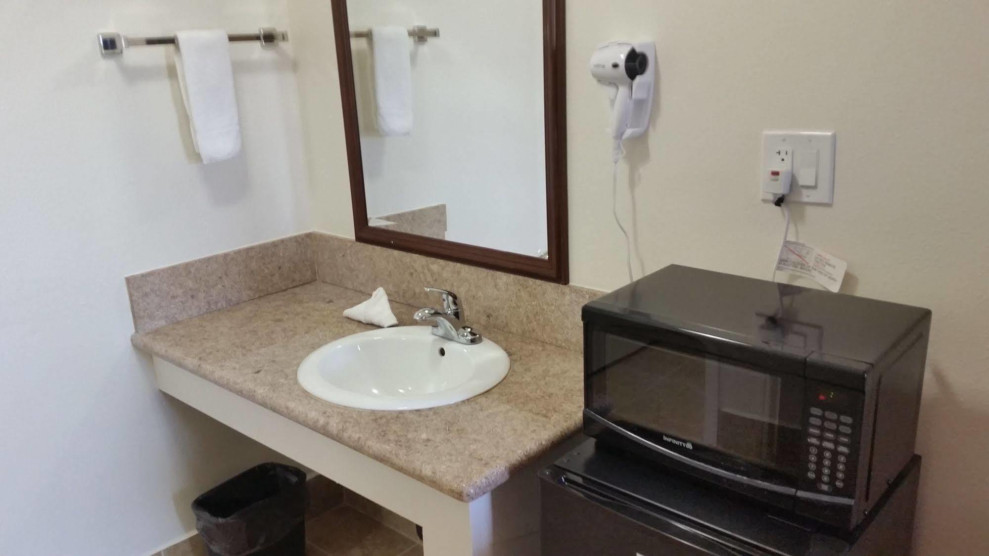 Kona Inn Motel אנהיים מראה חיצוני תמונה