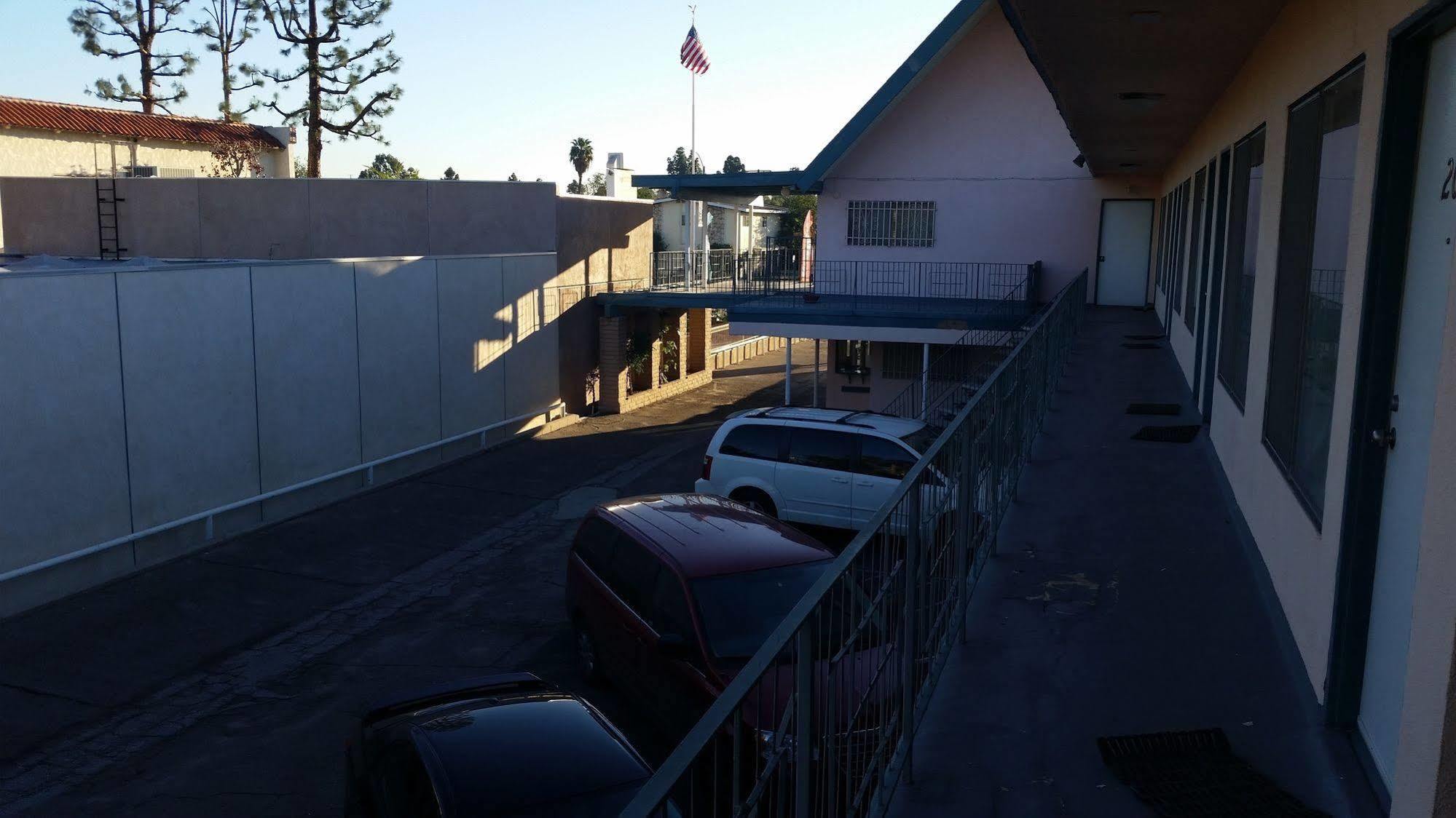 Kona Inn Motel אנהיים מראה חיצוני תמונה